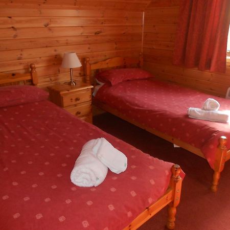 Huntingtower Lodges Perth Exterior foto
